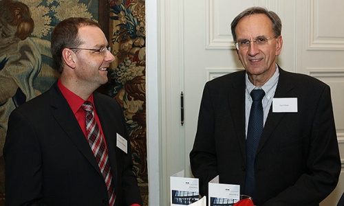 2016-09/1473354729_037