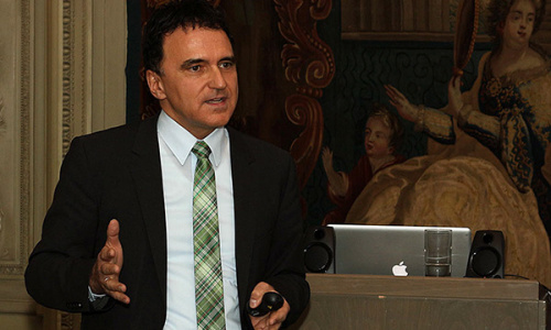 2016-09/1473354731_049