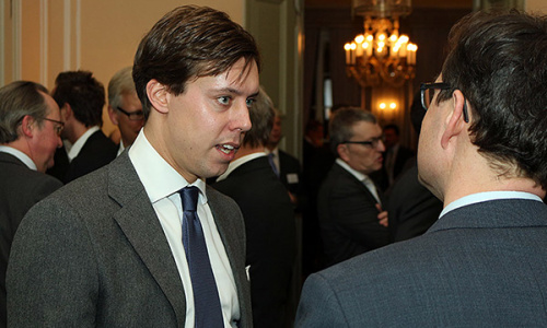 2016-09/1473354732_053