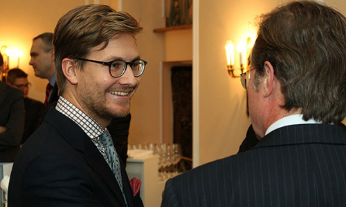 2016-09/1473354735_010