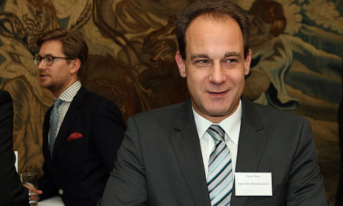 2016-09/1473354738_026