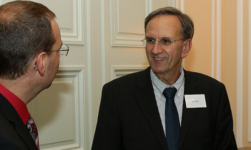 2016-09/1473354738_028