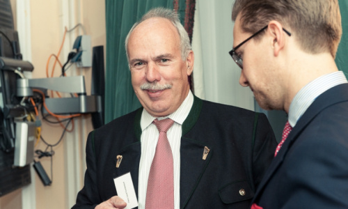 2016-09/abp0520rgbweb