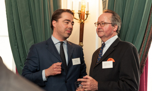 2016-09/lsg-industryinsights-130611-425