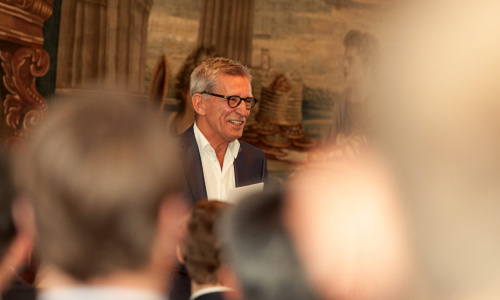 2016-09/lsg-industryinsights-130611-466