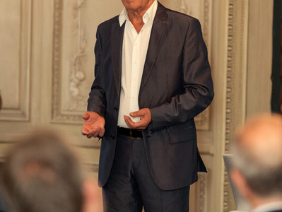 2016-09/lsg-industryinsights-130611-472