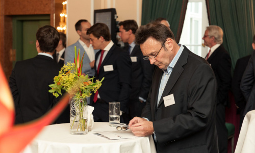 2016-09/lsg-industryinsights-130611-79