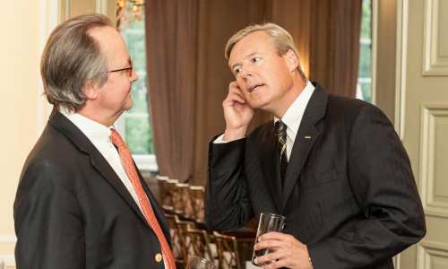 2016-09/lsg-kollegen-industry-insights-130919-063