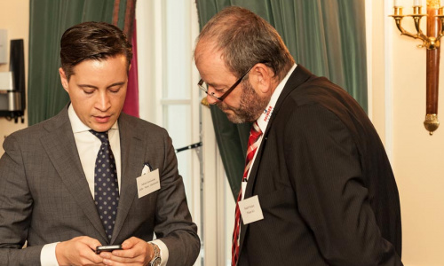 2016-09/lsg-kollegen-industry-insights-130919-065