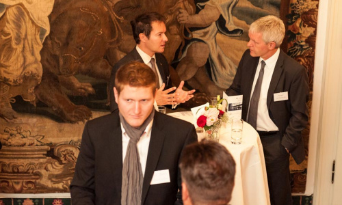 2016-09/lsg-kollegen-industry-insights-130919-085