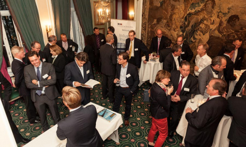 2016-09/lsg-kollegen-industry-insights-130919-137