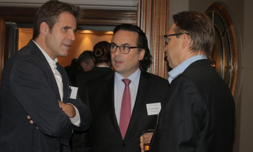 2016-12/1481553711_img-1209