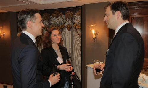 2016-12/1481707890_img-0485