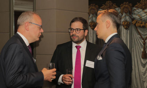 2017-07/1499696197_lsg21