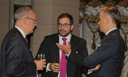 2017-07/1499696197_lsg22