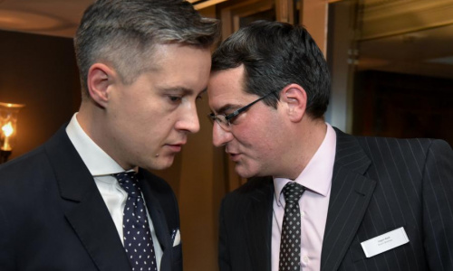 2018-05/1527239554_v7611-1760