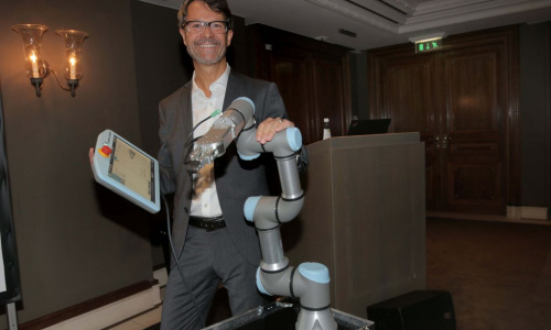 2018-09/1537963720_schmid47-min