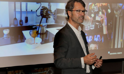 2018-09/1537963721_schmid60