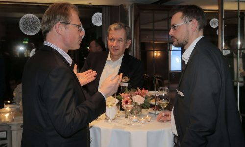 2019-01/1546943469_dommick2-min