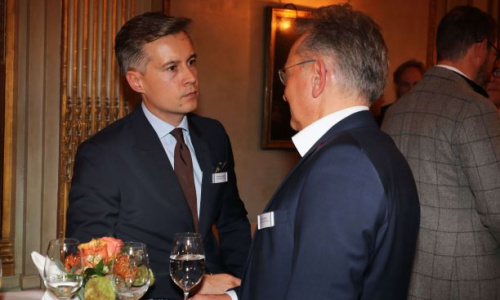 2019-10/1571392962_lsg5-min